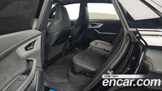 Audi Q8 (4M) Premium, 2023 12