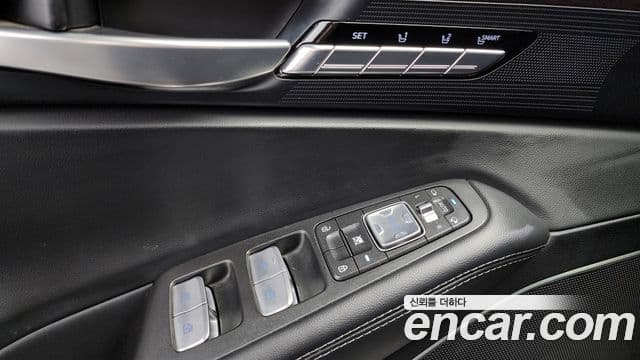 Genesis EQ900 Luxury, 2016 12