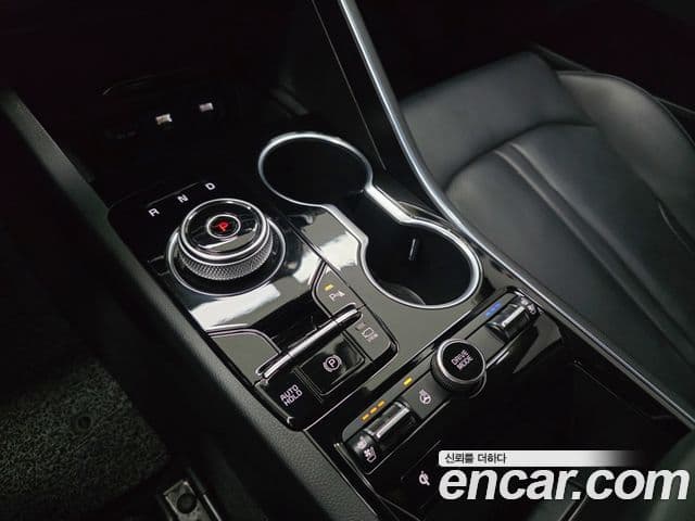 Kia K5 гибрид 3세대 Noblesse, 2023 13