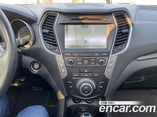Hyundai Santa Fe DM Premium, 2015 9