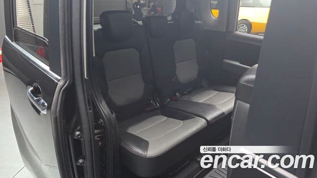 Kia The / новый New Ray Signature, 2021 12