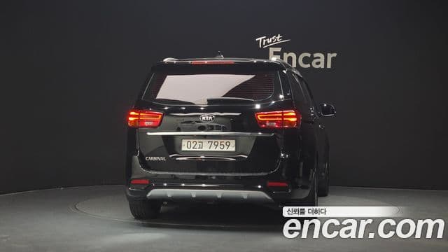 Kia The / новый New Carnival Luxury, 2019 4