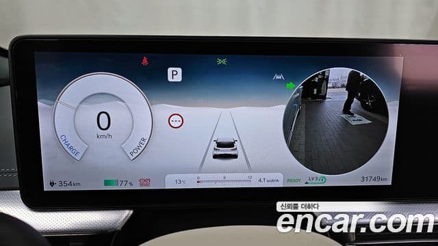 Genesis GV60 Standard AWD, 2023 8