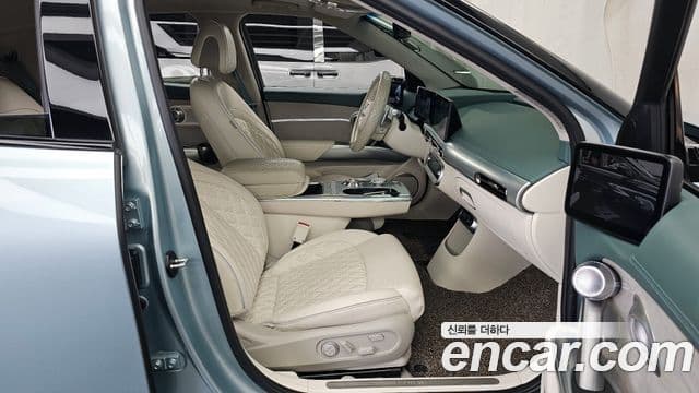 Genesis GV60 Standard AWD, 2023 11