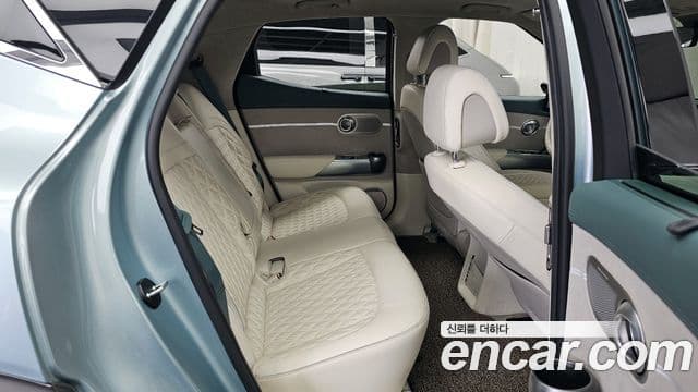 Genesis GV60 Standard AWD, 2023 12