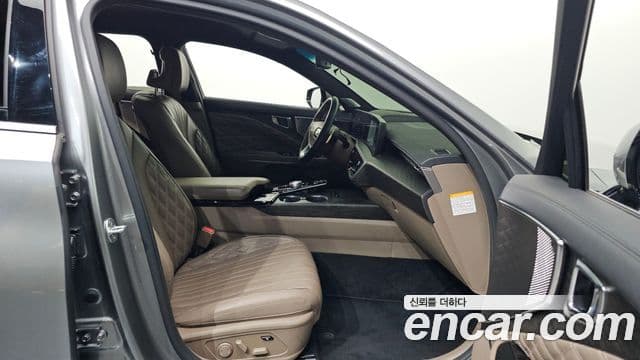 Kia K8 гибрид Signature, 2022 11