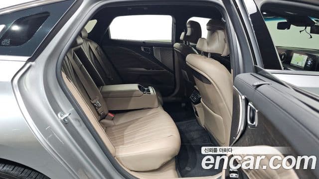 Kia K8 гибрид Signature, 2022 12