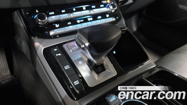 Genesis EQ900 Luxury, 2018 9