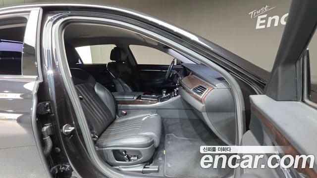 Genesis EQ900 Luxury, 2018 10