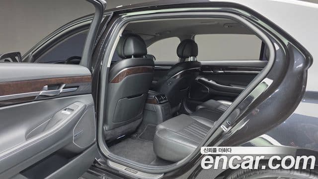 Genesis EQ900 Luxury, 2018 17