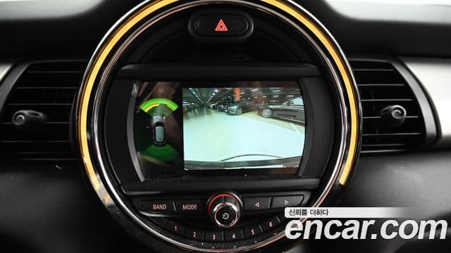 Mini Cooper 3세대, 2019 15