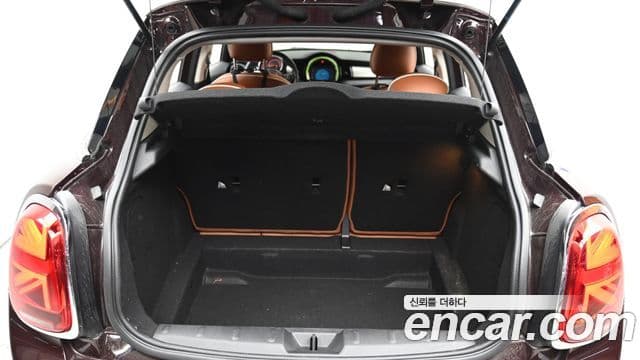 Mini Cooper 3세대, 2019 20