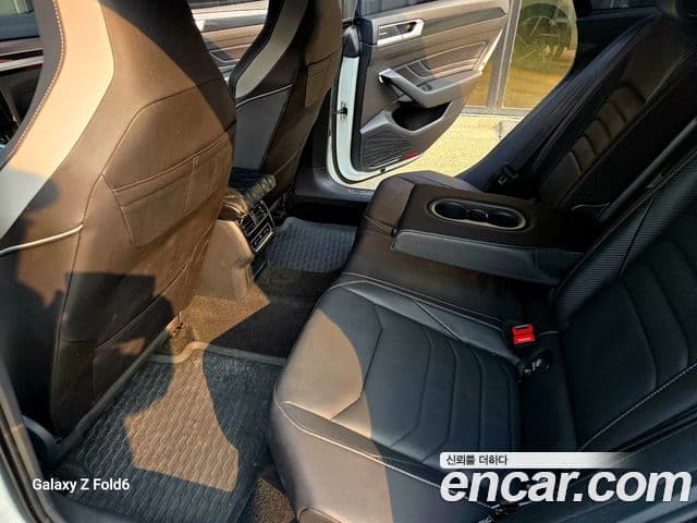 Volkswagen 아테온 2.0 TDI R-LINE 4모션, 2022 11