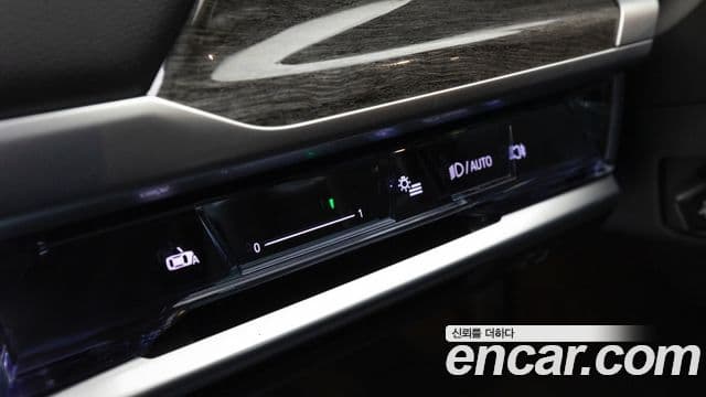 BMW 7시리즈 (G70) 750e xDrive M Sport, 2025 12