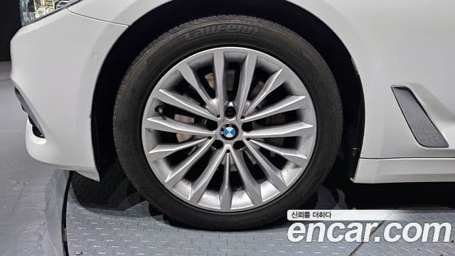 BMW 5시리즈 (G30) 530i xDrive Luxury Plus, 2019 все фото