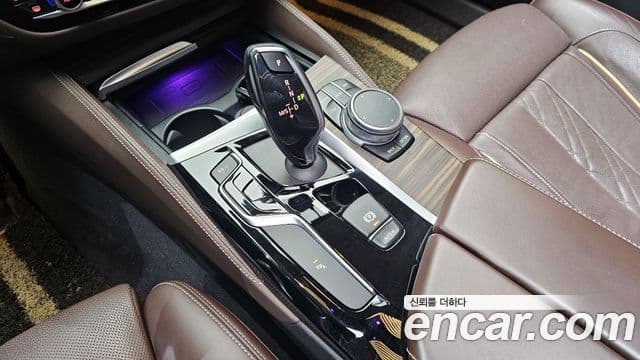 BMW 5시리즈 (G30) 530i xDrive Luxury Plus, 2019 9