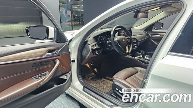 BMW 5시리즈 (G30) 530i xDrive Luxury Plus, 2019 11