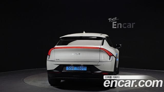 Kia EV6 Air, 2022 4