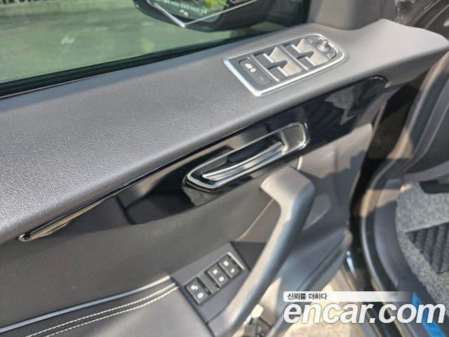 Jaguar F-PACE 20d R-Sport, 2017 все фото