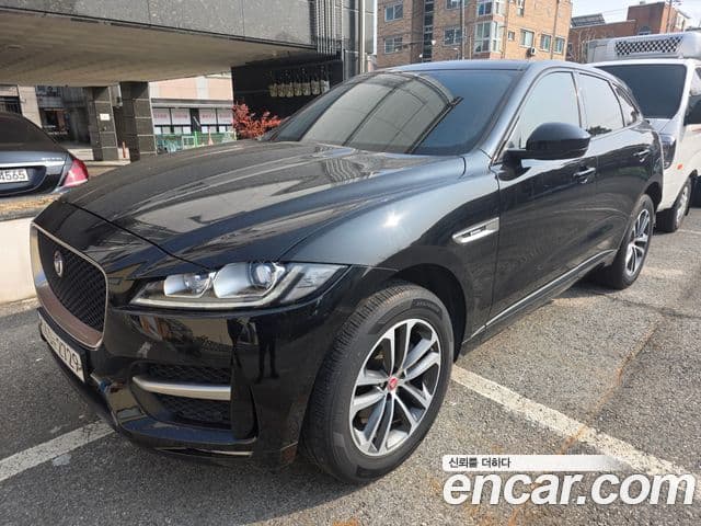 Jaguar F-PACE 20d R-Sport, 2017 8