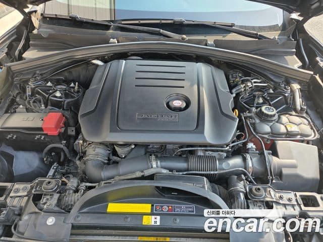 Jaguar F-PACE 20d R-Sport, 2017 11