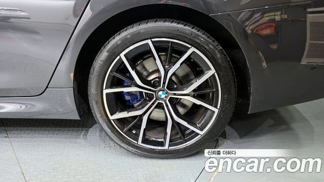 BMW 5시리즈 (G30) 530e M Sport, 2021 все фото