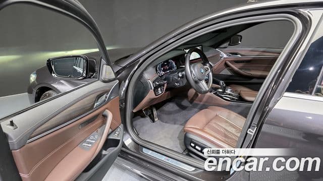 BMW 5시리즈 (G30) 530e M Sport, 2021 10