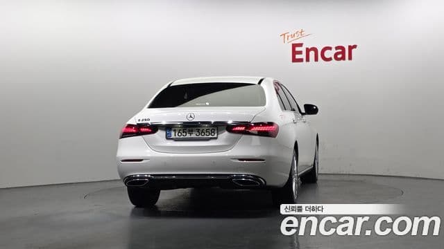 Mercedes-Benz E-класс W213 Exclusive, 2021 4
