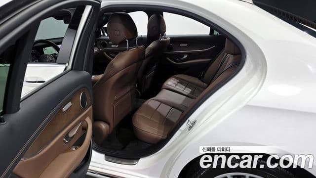 Mercedes-Benz E-класс W213 Exclusive, 2021 11