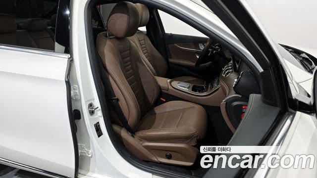 Mercedes-Benz E-класс W213 Exclusive, 2021 12