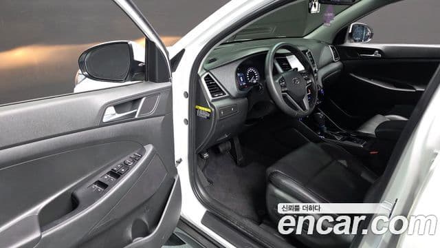 Hyundai All New Tucson Modern, 2017 11