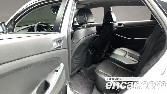 Hyundai All New Tucson Modern, 2017 12