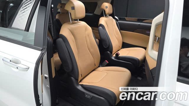 Kia Carnival 4세대 Signature, 2023 12