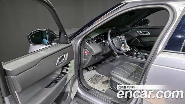 Land Rover Range Rover Velar 2.0 D240 R-Dynamic SE, 2020 10