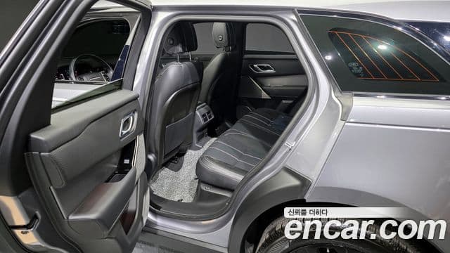 Land Rover Range Rover Velar 2.0 D240 R-Dynamic SE, 2020 11