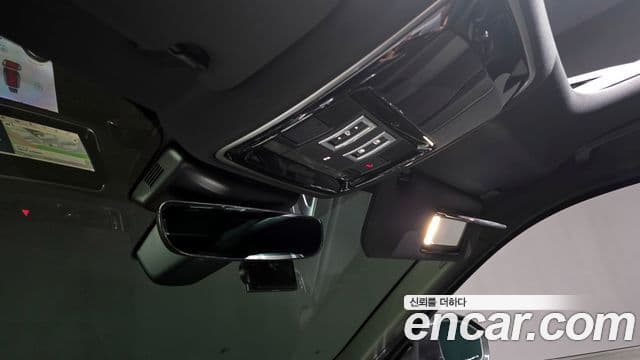 Land Rover Range Rover Velar 2.0 D240 R-Dynamic SE, 2020 17