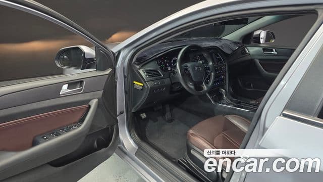 Hyundai LF Sonata 2.0 Care Plus, 2017 10