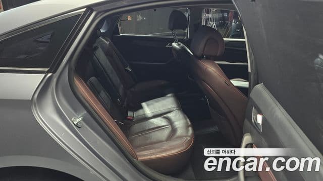 Hyundai LF Sonata 2.0 Care Plus, 2017 12