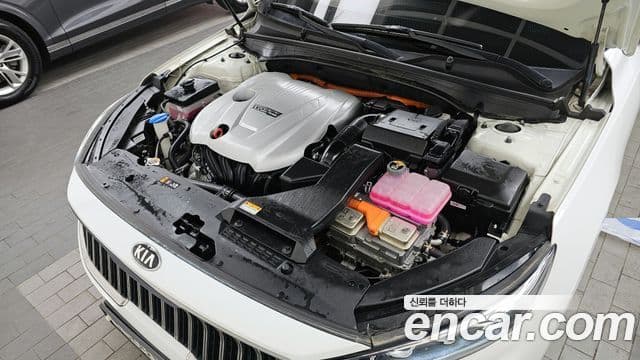 Kia K7 Premier гибрид Prestige, 2021 6