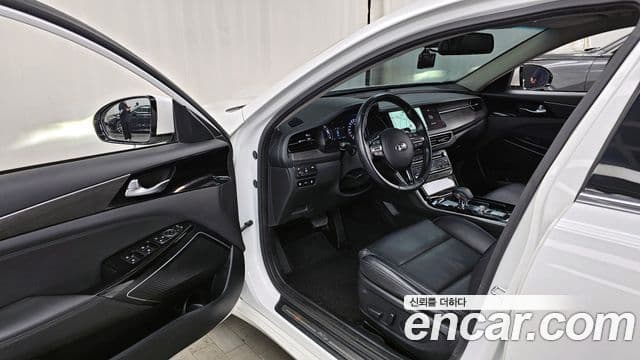 Kia K7 Premier гибрид Prestige, 2021 10