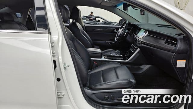 Kia K7 Premier гибрид Prestige, 2021 11