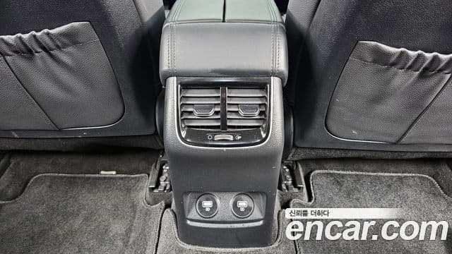 Kia K7 Premier гибрид Prestige, 2021 19