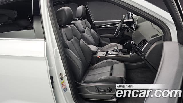 Audi Q5 (FY) Premium, 2022 10