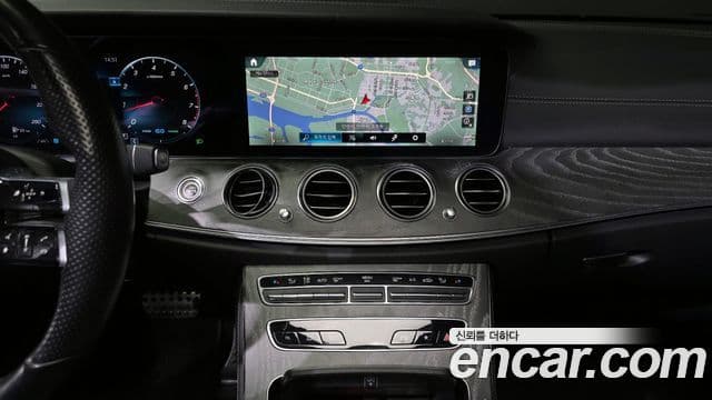 Mercedes-Benz E-класс W213 AMG Line, 2022 17