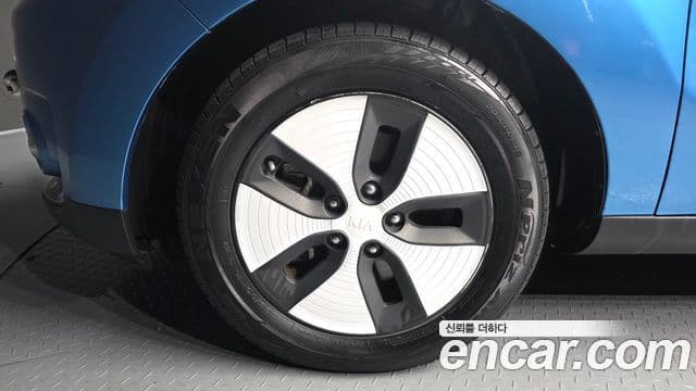 Kia Soul EV, 2018 все фото