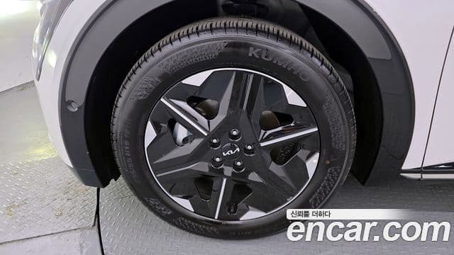 Kia The / новый New EV6 Earth, 2025 все фото