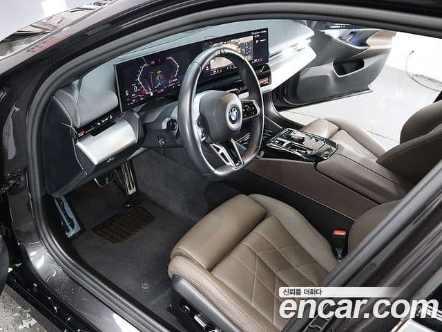 BMW 5시리즈 (G60) 520i M Sport, 2024 17