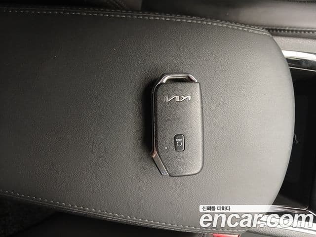 Kia K5 гибрид 3세대 Prestige, 2023 19