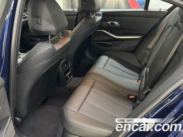 BMW 3시리즈 (G20) 320i M Sport, 2025 10