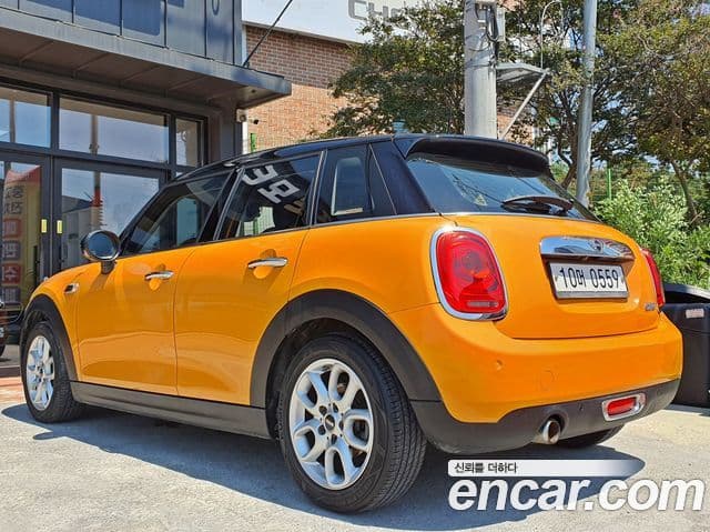 Mini Cooper 3세대, 2016 2